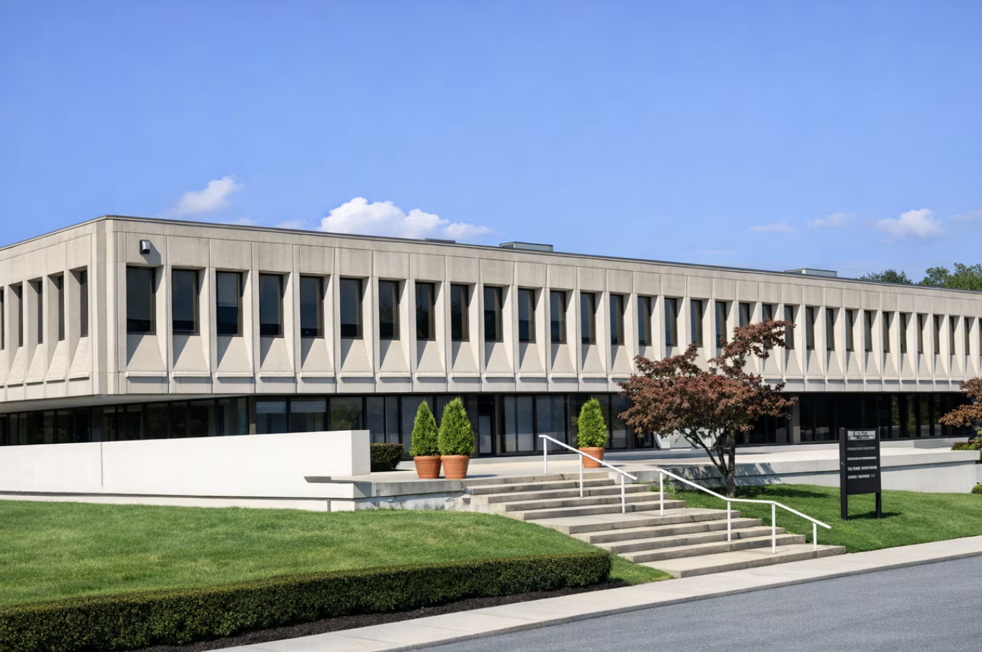 2500 Marcus Avenue — I.M. Pei façade